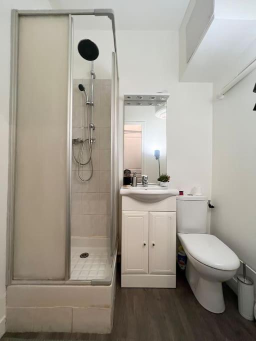 Apartmán Le Petit Nid A 2 Min Gare / Centre Meulan Exteriér fotografie